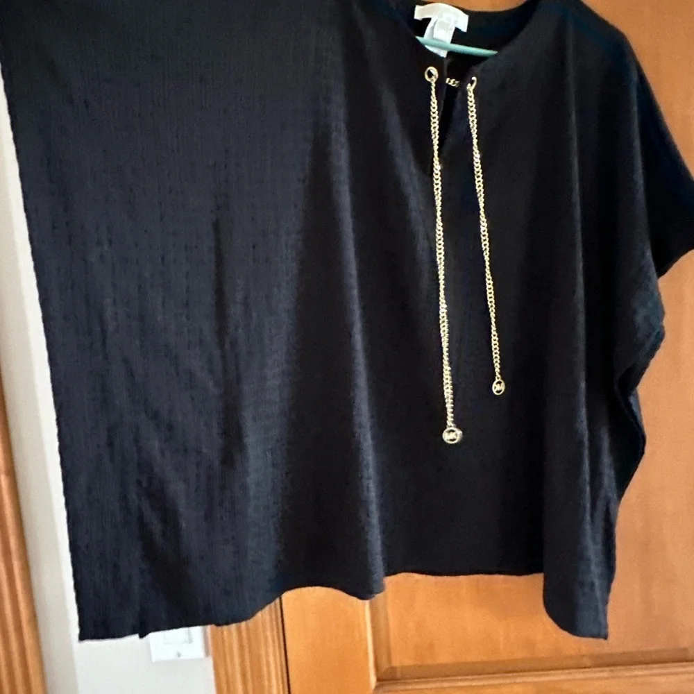 MICHAEL Michael Kors Black Poncho Blouse Gold Chain Accent S/M NWOT